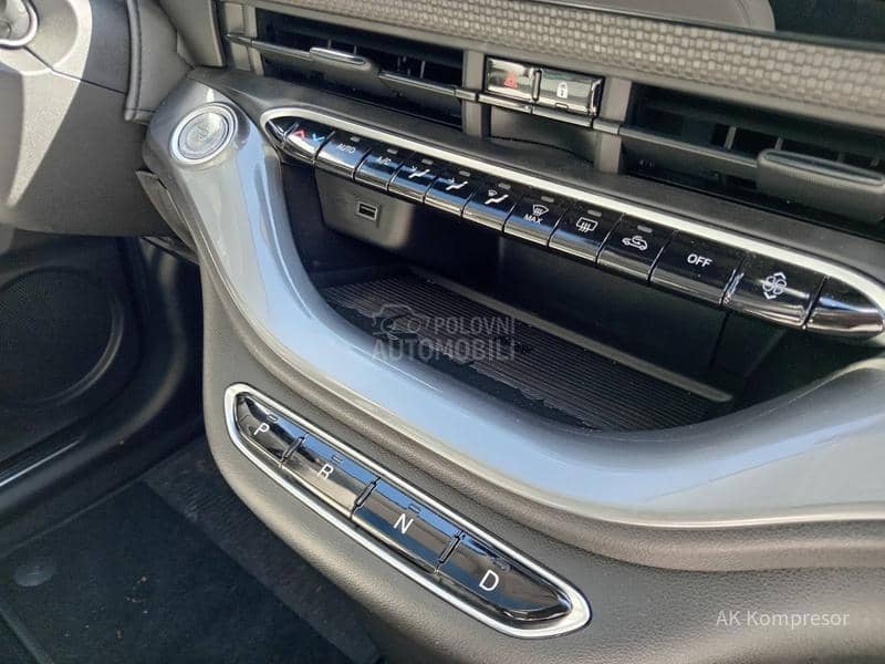 Fiat 500e La Prima