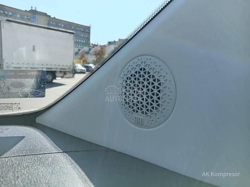 Fiat 500e La Prima