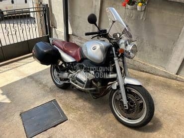 BMW R1100R