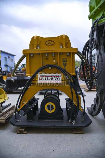 Vibro ploča VIBROBAT 08 sa rotatorom