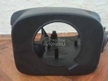 Plastika oko volana za Peugeot 207