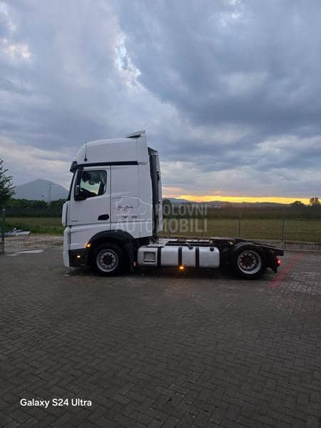 Mercedes Benz Actros