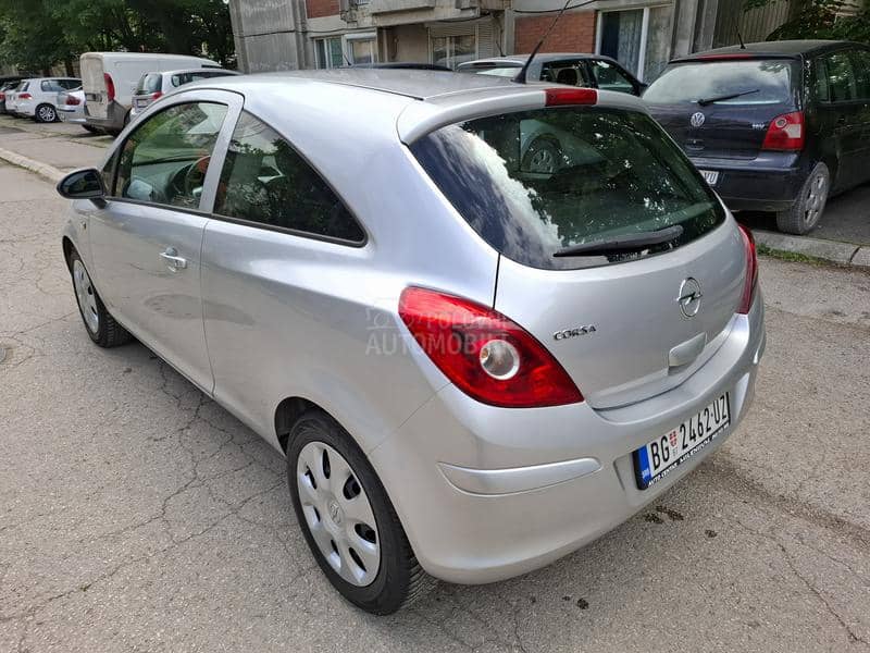 Opel Corsa D 1.4   P L I N