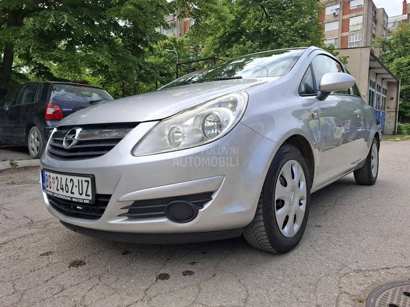 Opel Corsa D 1.4   P L I N