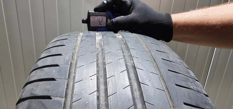 Bridgestone 225/55 R18 Letnja