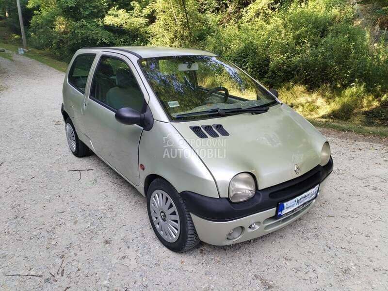 Delovi za Renault Twingo 2001 - 2016. god.