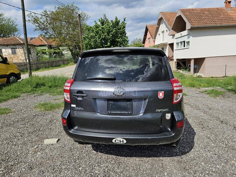 Toyota RAV 4 2.0 4x4