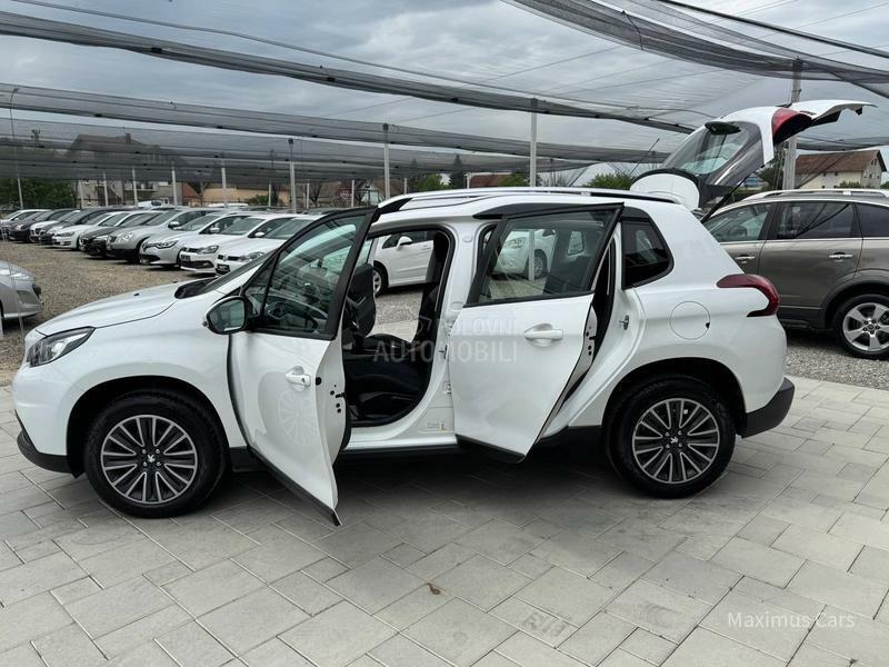 Peugeot 2008 1.2b