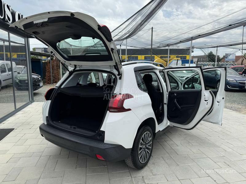 Peugeot 2008 1.2b