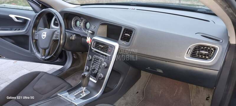 Volvo V60 1.6