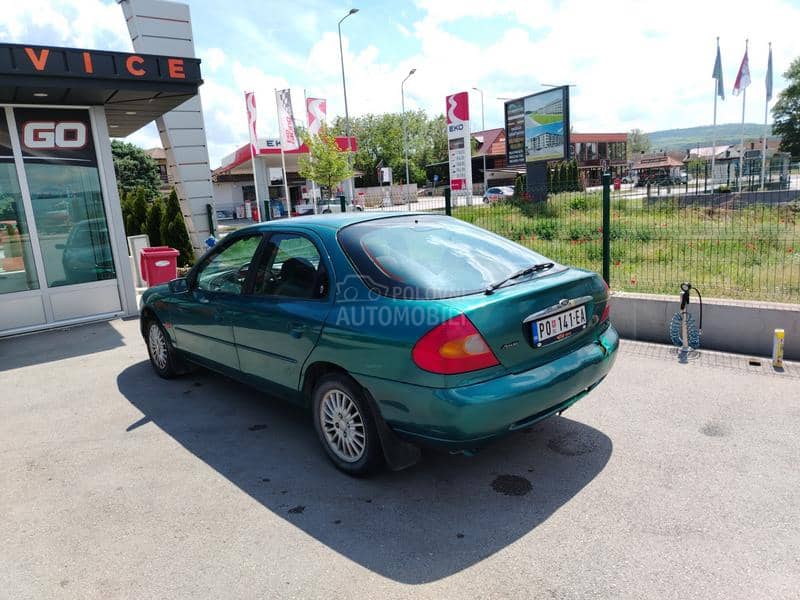 Ford Mondeo 1.8 dci