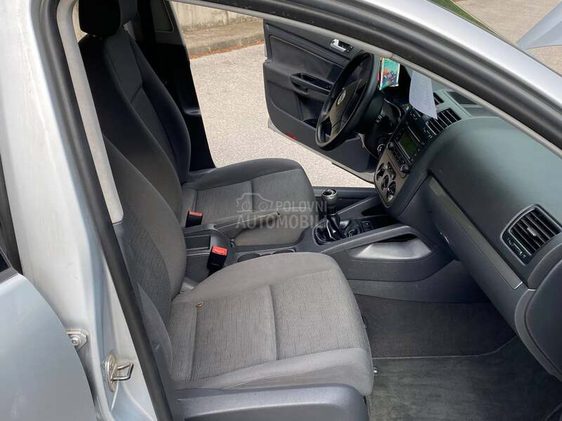 Volkswagen Golf 5 1.9TDI