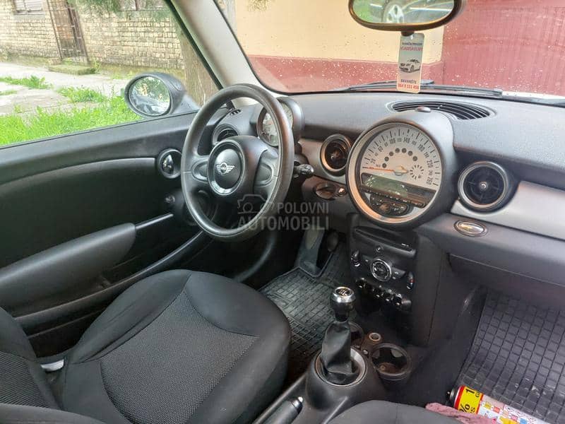 MINI One 1.6i