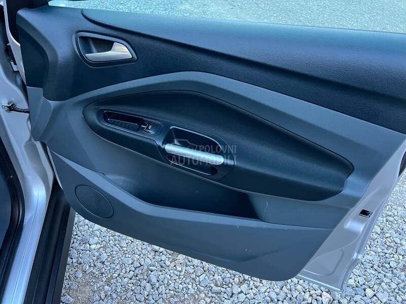 Ford C-Max T O P  CENA