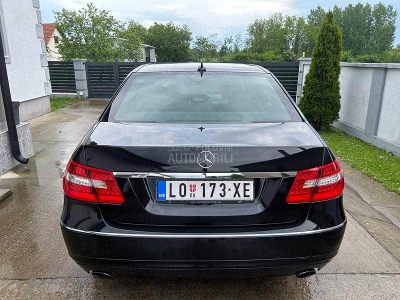 Mercedes Benz E 350 4-MATIC