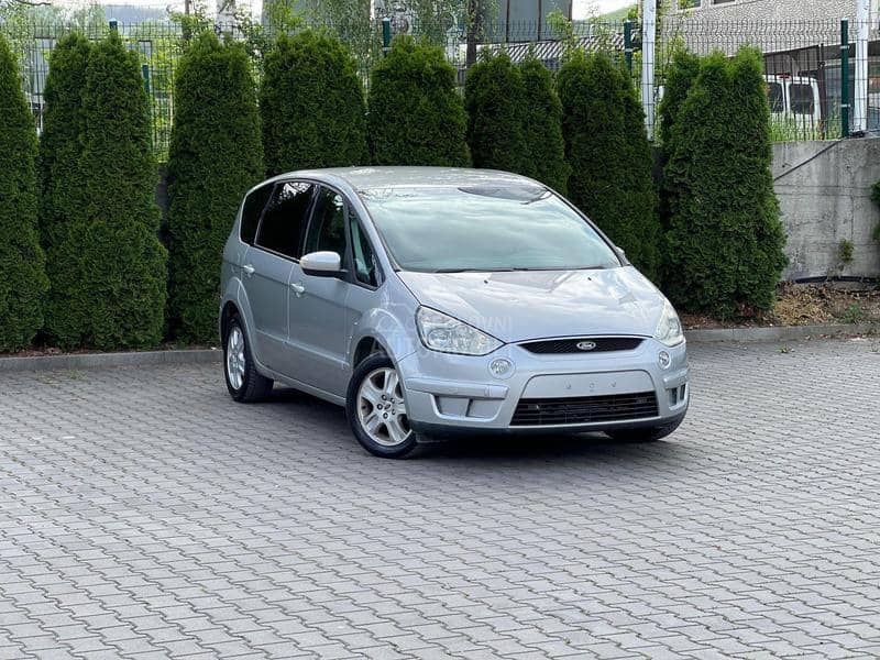 Ford S-Max 