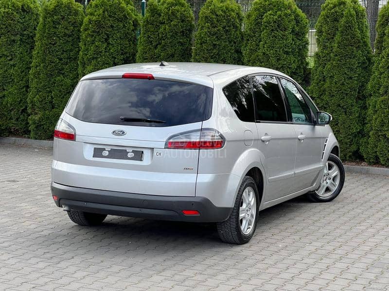 Ford S-Max 