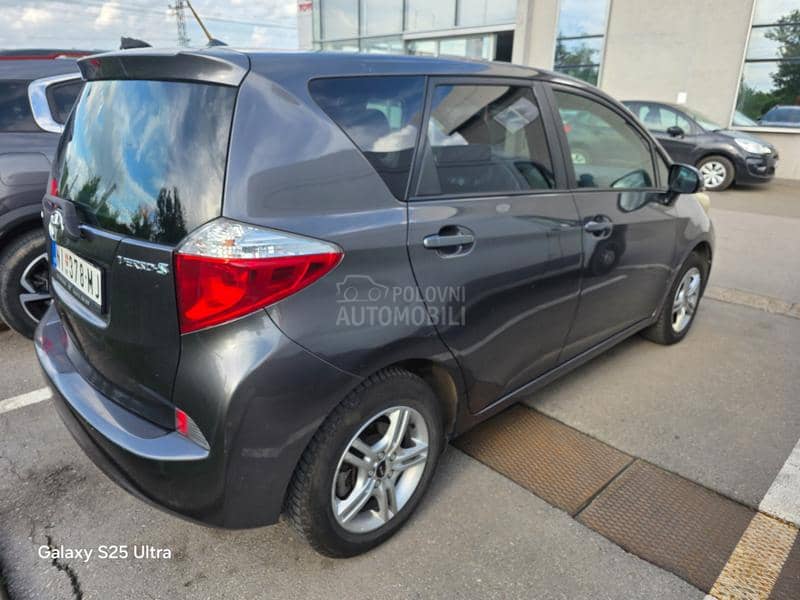 Toyota Verso-S 1,33