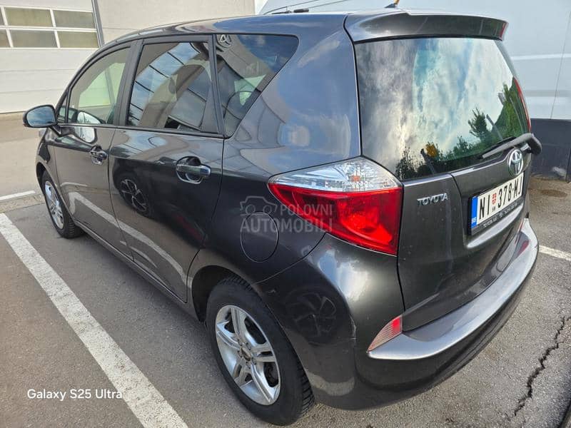 Toyota Verso-S 1,33