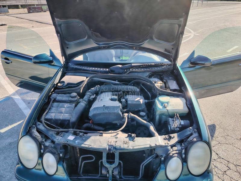 Mercedes Benz CLK 200 clk