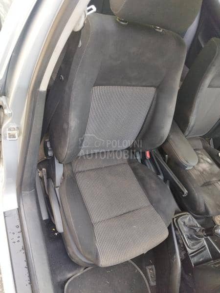 Volkswagen Golf 4 1.6 FSI