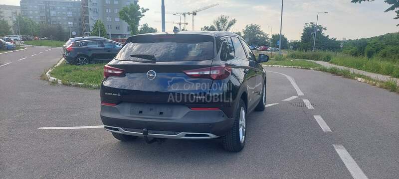 Opel Grandland X INNOVATION ULTIMATE