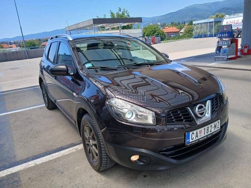 Nissan Qashqai + 2 1.5