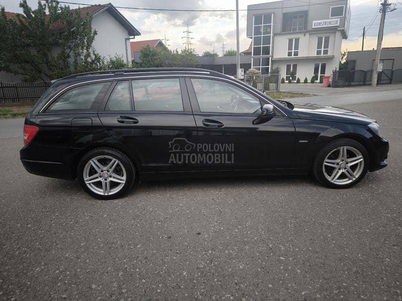 Mercedes Benz C 200 2.2 N.0.V
