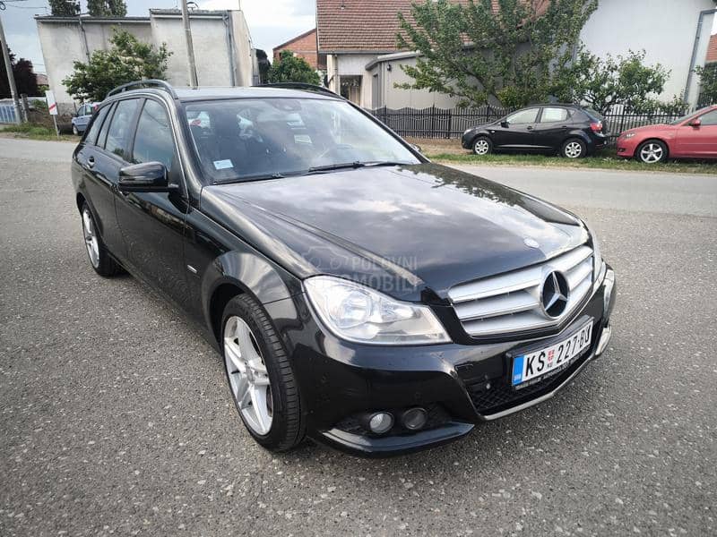 Mercedes Benz C 200 2.2 N.0.V