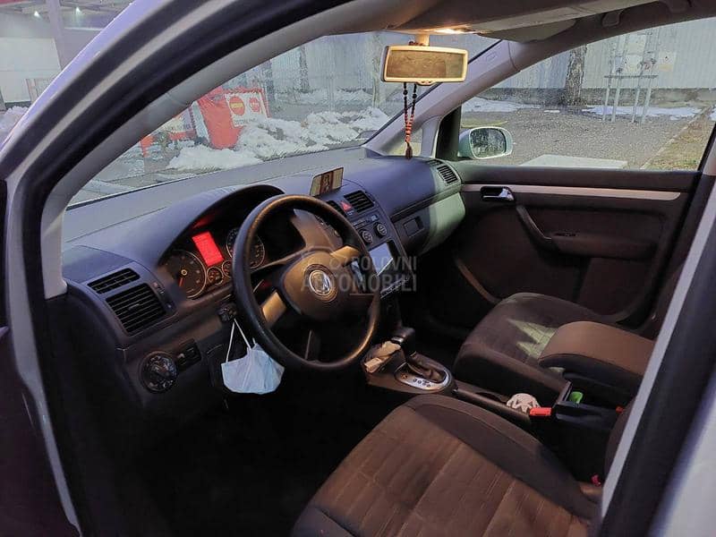 Volkswagen Touran 2.0 FSI