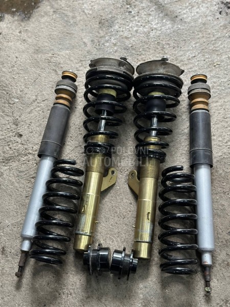 BMW 116 n43b16 -  kompletan auto u delovima