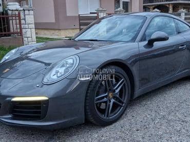 Porsche 911 CARRERA