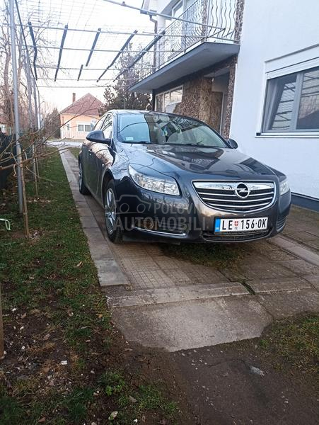 Opel Insignia 1.6tng