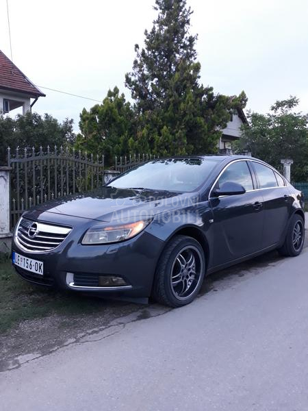 Opel Insignia 1.6tng