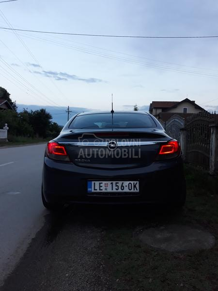 Opel Insignia 1.6tng