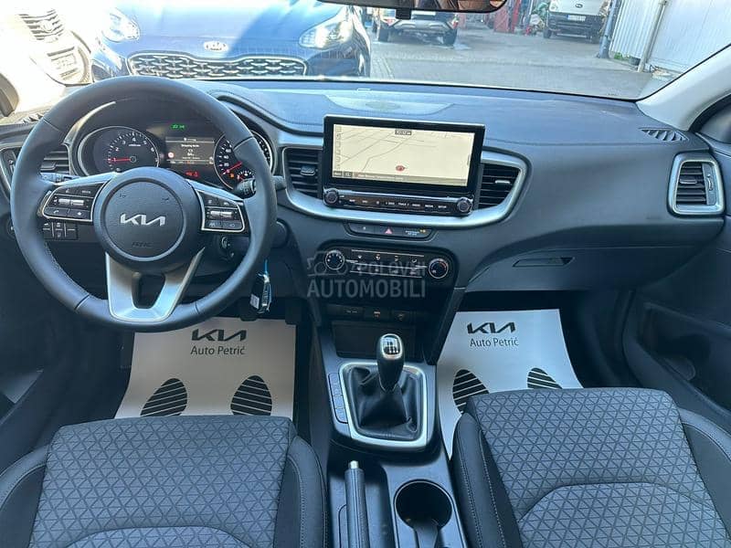 Kia cee`d 1.0 T-GDI