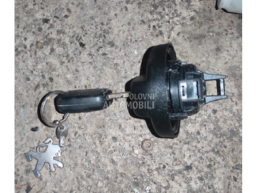 Čep od Rezervoara sa Ključem za Peugeot 307