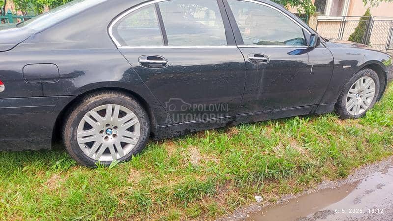 BMW 730 