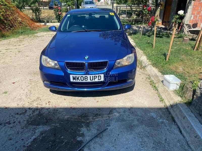 Delovi za BMW Serija 1 e87