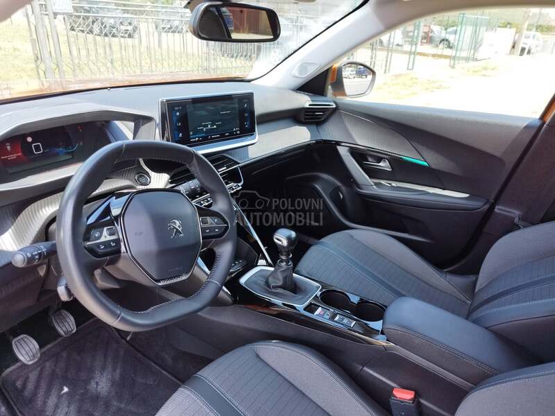 Peugeot 2008 1.2 PURETECH