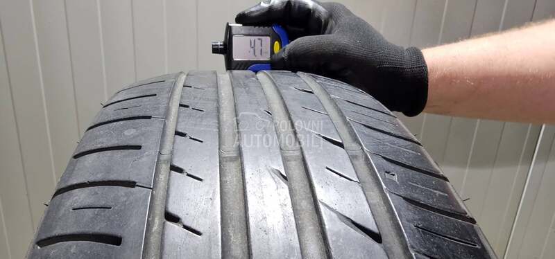 Falken 215/60 R17 Letnja