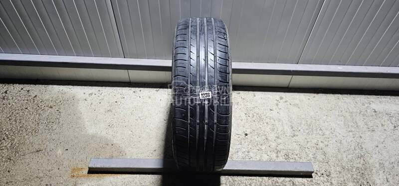 Falken 215/60 R17 Letnja