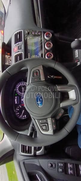 Subaru Forester LUX Premium