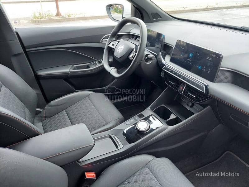 MG 3 Hybrid Luxury