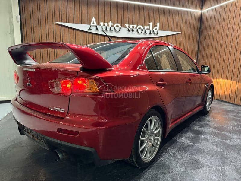 Mitsubishi Lancer EVOLUTION 2.0