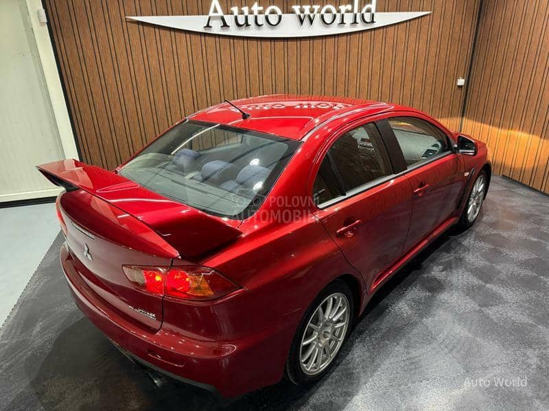 Mitsubishi Lancer EVOLUTION 2.0