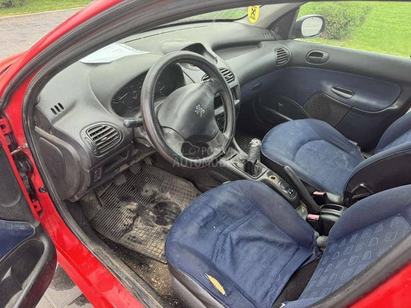 Peugeot 206 