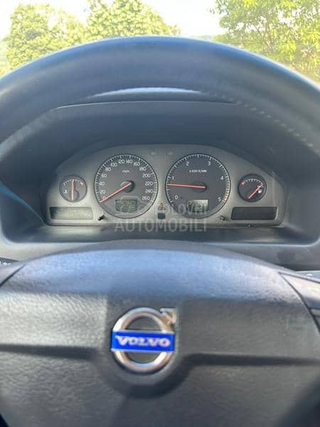 Volvo S60 D5