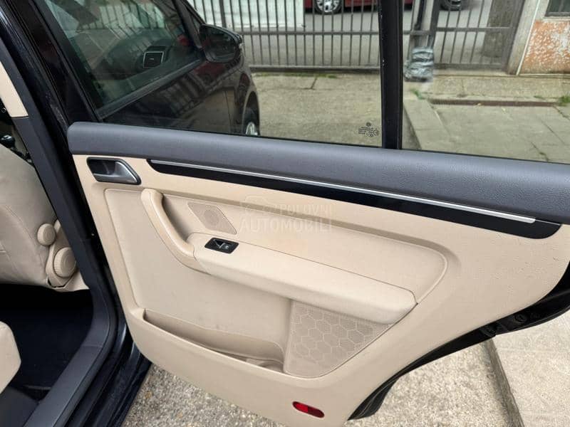 Volkswagen Touran 1,4 Tsi Ecofuel