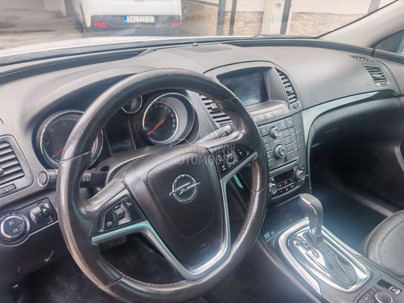 Opel Insignia 